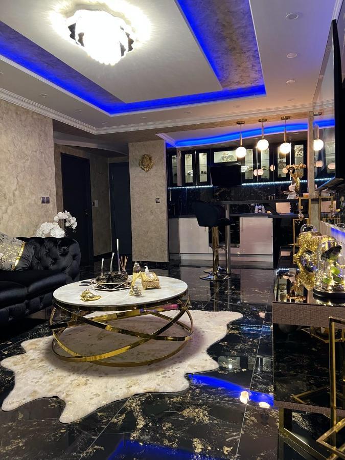 Apartament Luxurynight Strasburg Zewnętrze zdjęcie