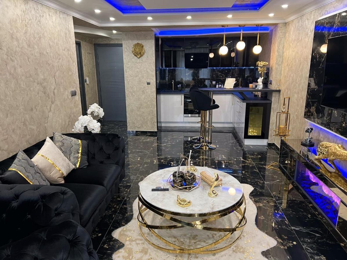 Apartament Luxurynight Strasburg Zewnętrze zdjęcie